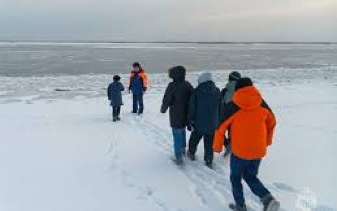 В Якутии по меньшей мере два человека погибли, провалившись под лед