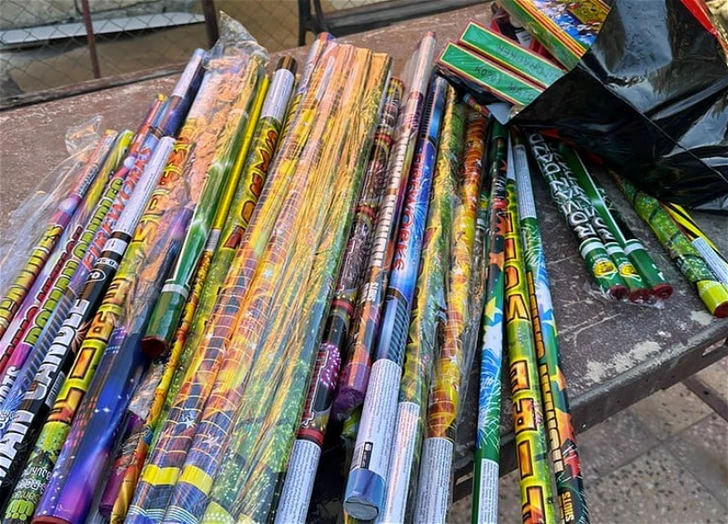 В Азербайджане за сутки задержано 20 человек за продажу пиротехнических средств