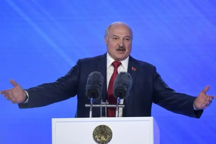 Lukaşenkonun oğlu qol vurdu, atasının komandasını məğlubiyyətdən qurtardı