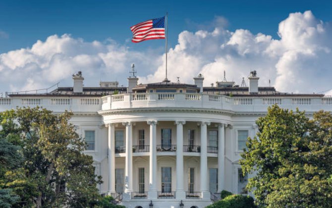 В Белом доме рассматривали войну с Венесуэлой ради депортации