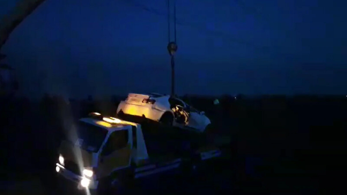 Опубликованы фотографии сестер, погибших по дороге на свадьбу в Билясуваре