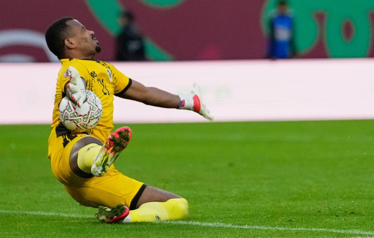 Вратарь сборной Судана потерял сознание на матче Кубка африканских наций-ФОТО-ВИДЕО