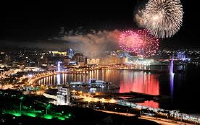 В Баку состоится праздничный салют