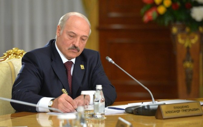 Лукашенко в преддверии Нового года помиловал свыше 20 человек