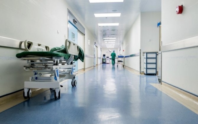 Məşhur müğənni xərçəngdən əziyyət çəkir - FOTO