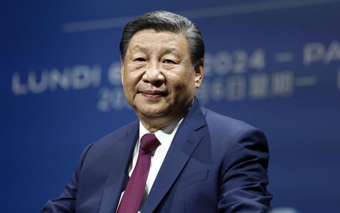 Си Цзиньпин заявил о победах Китая в сфере ИИ и микрочипов