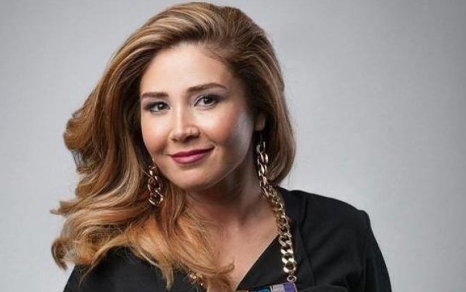 Elnarə həyat yoldaşı və övladları ilə - FOTO