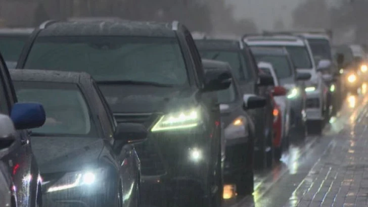 В ряде горных районов Азербайджана на дорогах ожидается гололед