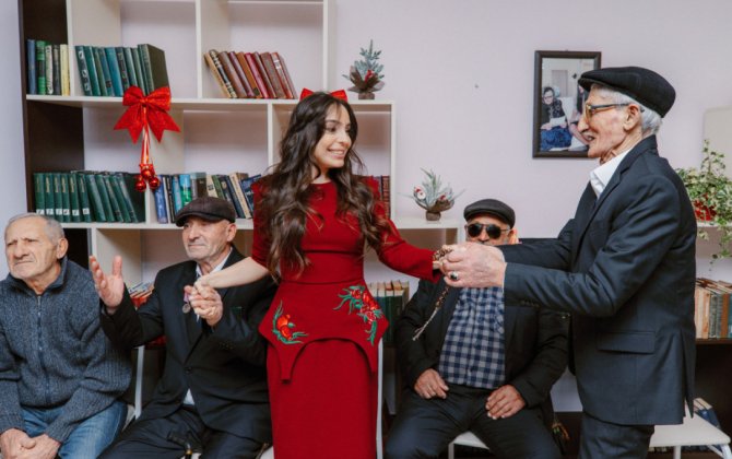 Ahıl şəxslər üçün sosial xidmət müəssisəsində Yeni il süfrəsi açılıb - FOTO