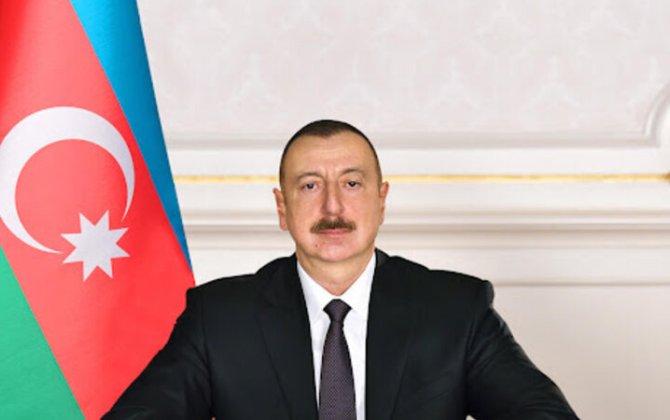 İlham Əliyev Latviyanın keçmiş Prezidentinə başsağlığı verdi