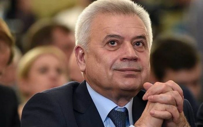 Vahid Ələkbərovun Bakı həyatı: kasıb, atasız...