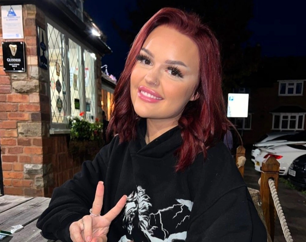 Britaniyalı qadın yuxudan oyanıb başqa ləhcə ilə danışdı