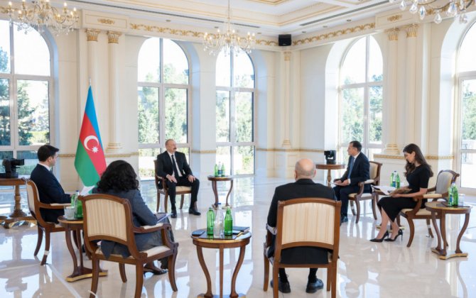Prezident İlham Əliyev yerli televiziya kanallarına müsahibə verib - FOTO