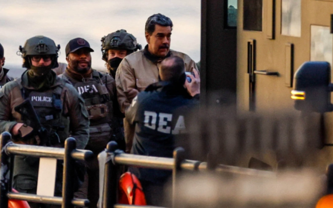 Maduro bütün ittihamları rədd edib və özünü 