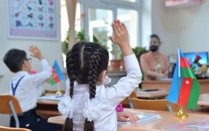 Orta məktəblərdə 5 gün dərs olmayacaq