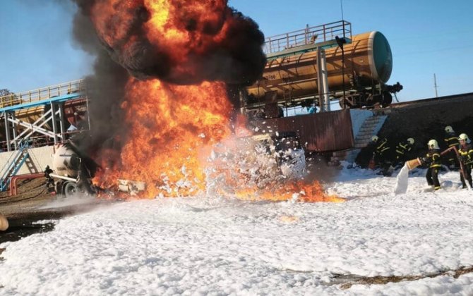 Qazaxda yanacaq daşıyan avtomobildə yanğın oldu, ölən var - FOTO/VİDEO - YENİLƏNİB