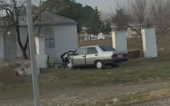 Şamaxıda iki maşın toqquşdu - VİDEO