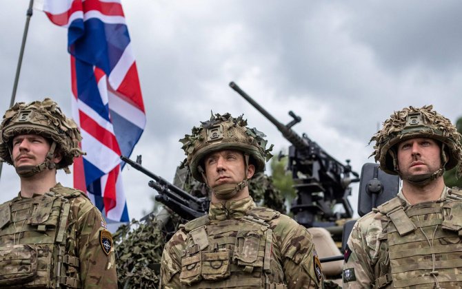 Британия и Франция готовы отправить тысячи солдат в Украину