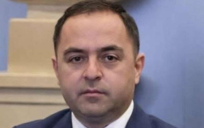 Cəmi bir gün vəzifəsiz qaldı