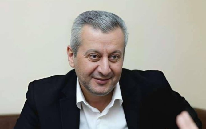 Известный телеведущий сбежал из реабилитационного центра