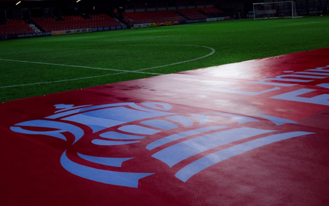 Meydanın donması səbəbindən İngiltərə klublarının oyunu təxirə salınıb