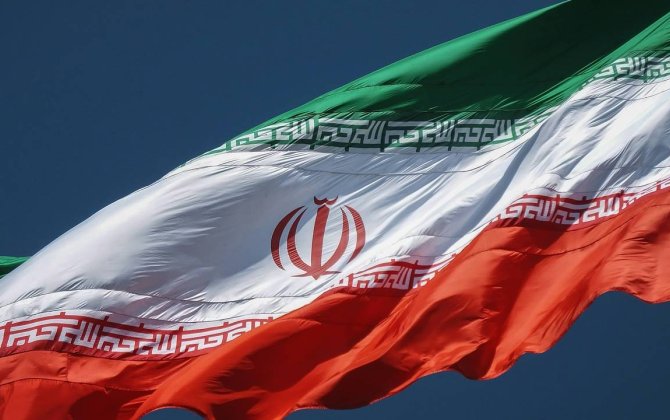 В иранском Кермане протестующие подожгли мечеть