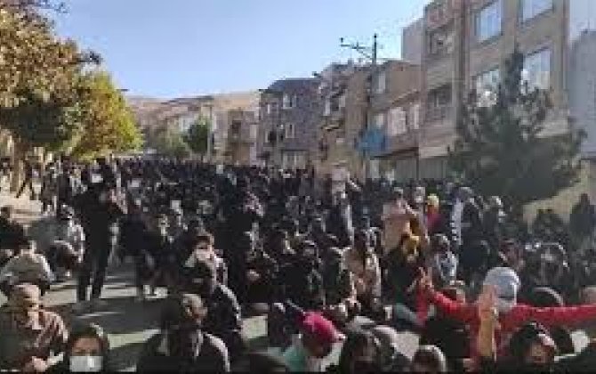 В Тегеране задержали более 100 протестующих