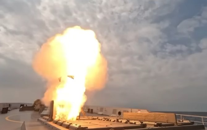 ВМС Пакистана испытали систему ПВО и беспилотники-ВИДЕО