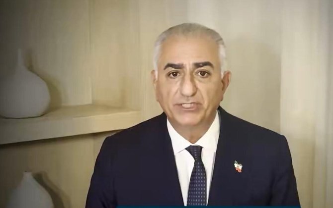 Rza Pəhləvidən yeni çağırış: “Küçələri tərk etməyin”