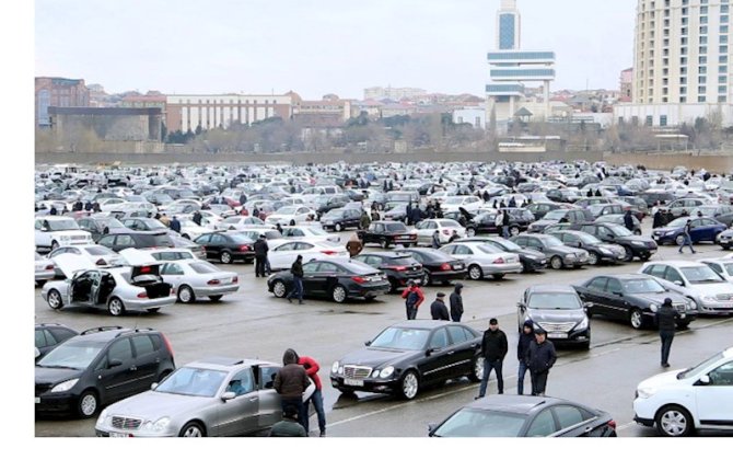 İkinci əl avtomobil bazarında SON DURUM - VİDEO
