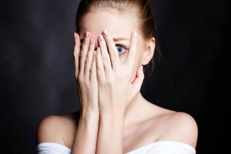Qorxudan fobiyaya keçid və ondan necə qurtulmaq olar? - Mütəxəssislə müsahibə