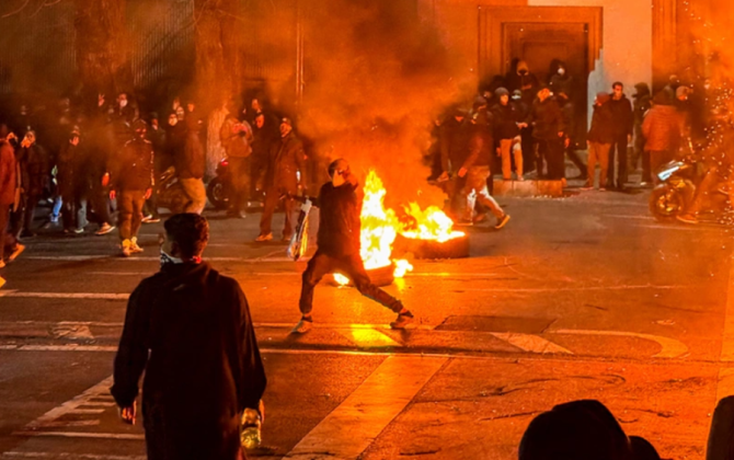 KİV: İrandakı etirazlarda ölənlərin sayı 3 minə çatıb