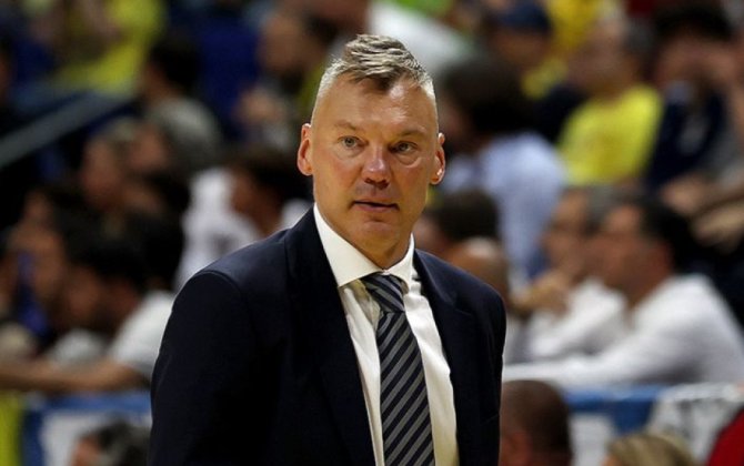 “Fənərbağça” basketbol klubu baş məşqçisi ilə müqaviləni uzadıb