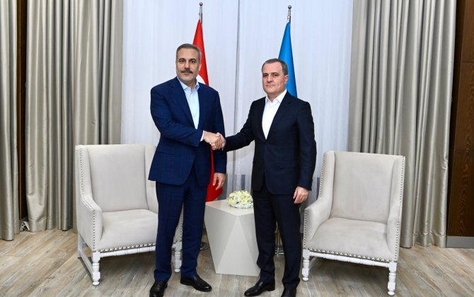 Байрамов и Фидан обсудили вопросы региональной безопасности