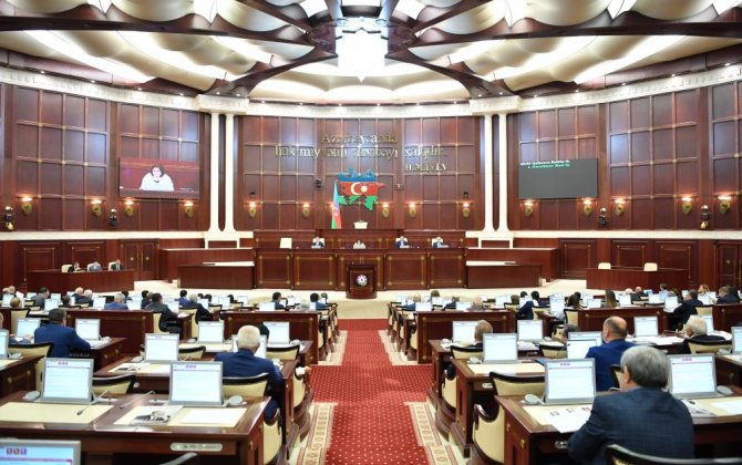 Весенняя сессия Милли Меджлиса начнется позже обычного