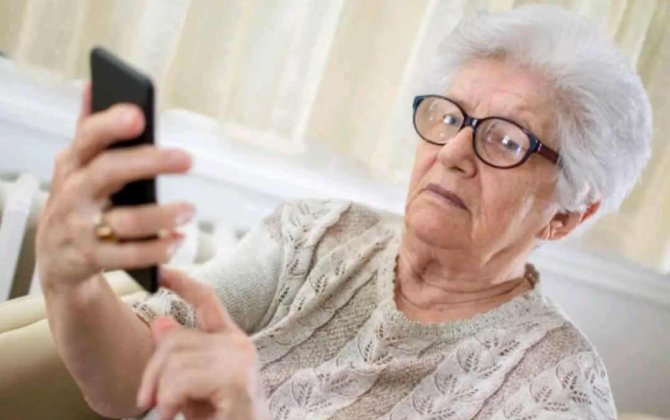 В МВД заявили, что мошенники стали все чаще обманывать пожилых и одиноких