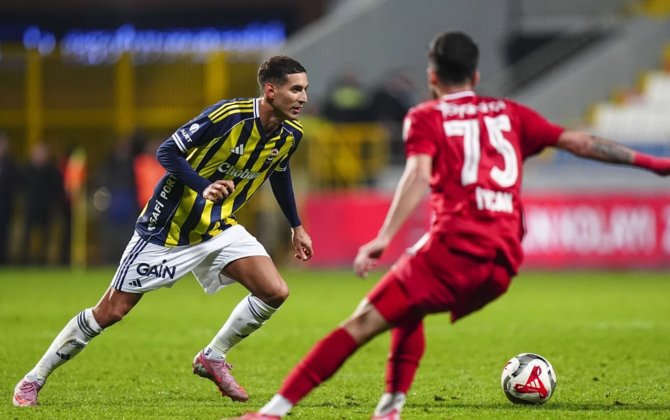 Taliskanın qolu ilə “Fənərbaxça” qələbə qazandı