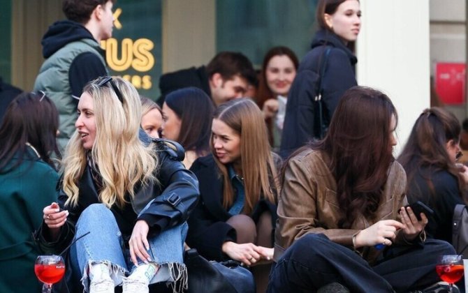 ООН: Каждый пятый молодой человек в мире не учился и не работал в 2025 году