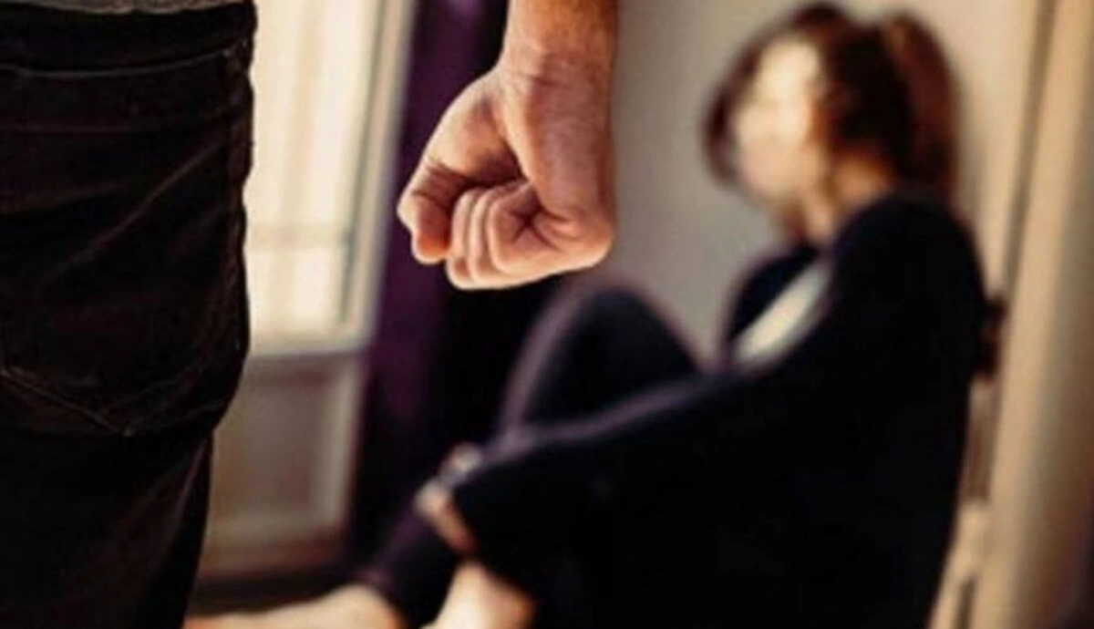 Bakıda ər arvadının əlini qızdırılmış açarla yandırdı - TƏFƏRRÜAT