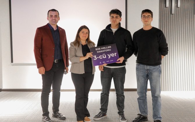 UNEC-də innovasiya yarışı: “B2B həllər” və “Yaşıl Qarabağ” hakatonları keçirildi