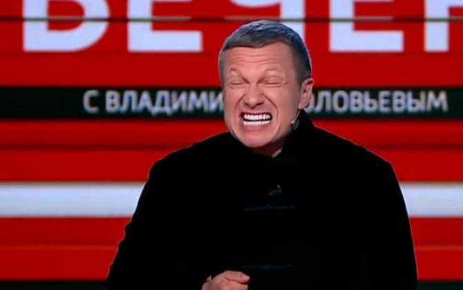 Kreml Solovyovun “Rossiya” telekanalından qovulmasının qarşısını alıb