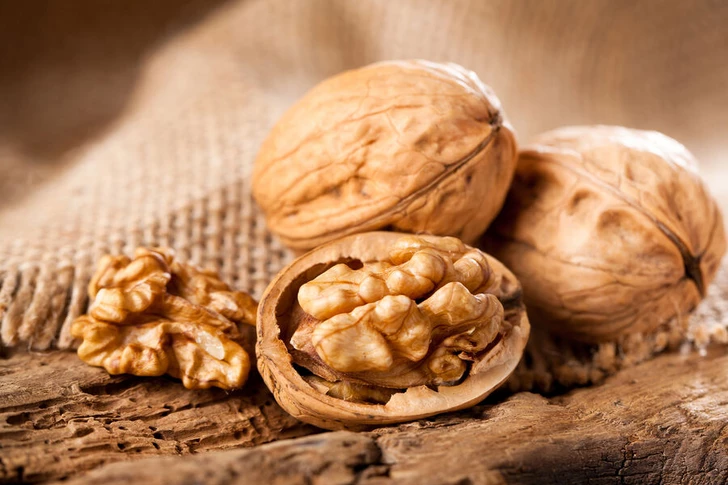 Компоненты грецкого ореха помогают улучшить сон, доказали ученые