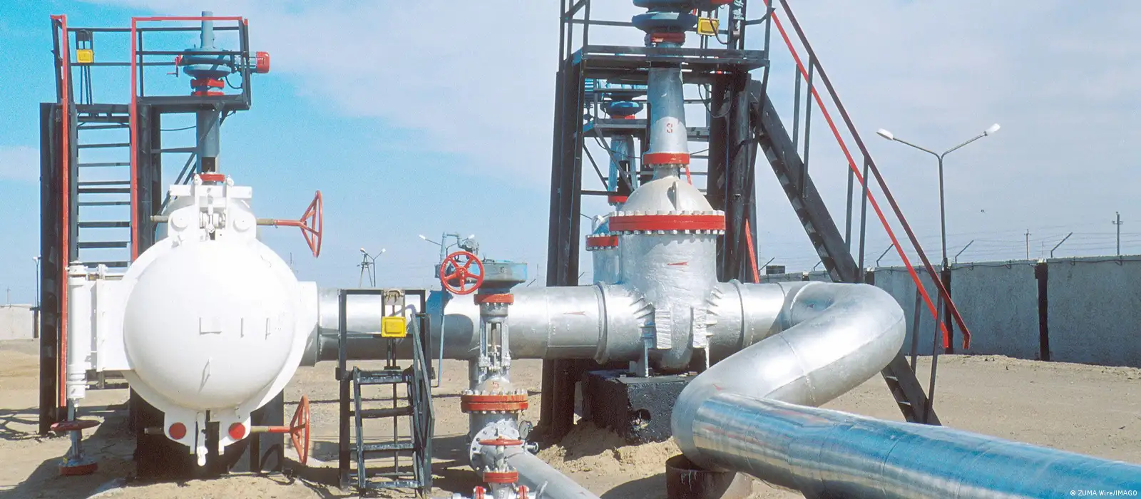 Казахстан в декабре перенаправил около 300 тыс. т нефти на другие маршруты на фоне ограничений на КТК