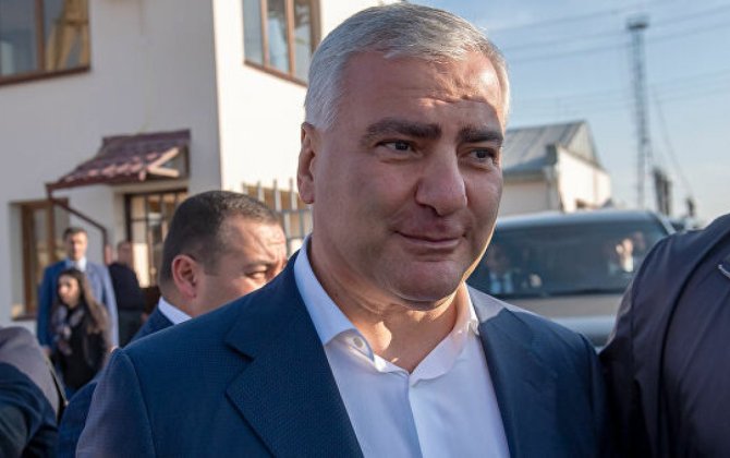 Суд в Армении вернул Самвела Карапетяна в изолятор