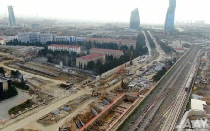 Paytaxtda yeni avtomobil yolunun tikintisi davam etdirilir - VİDEO