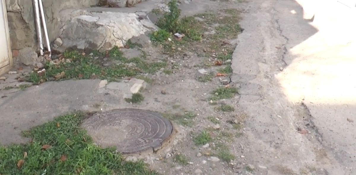 Gəncədə bir qrup sakinin gününü qara edən problem: 