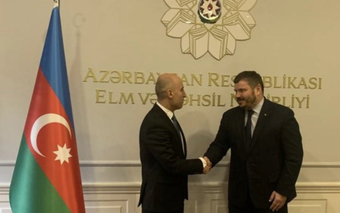 Azərbaycanda Ukrayna dilinin tədris imkanlarının genişləndirilməsi müzakirə edilib