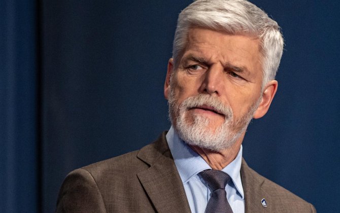 Президент Чехии заявил, что Украине придется пойти на «болезненные уступки»