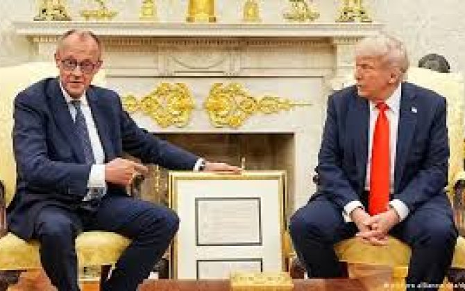 Мерц намерен встретиться с Трампом в Давосе в связи с введением пошлин