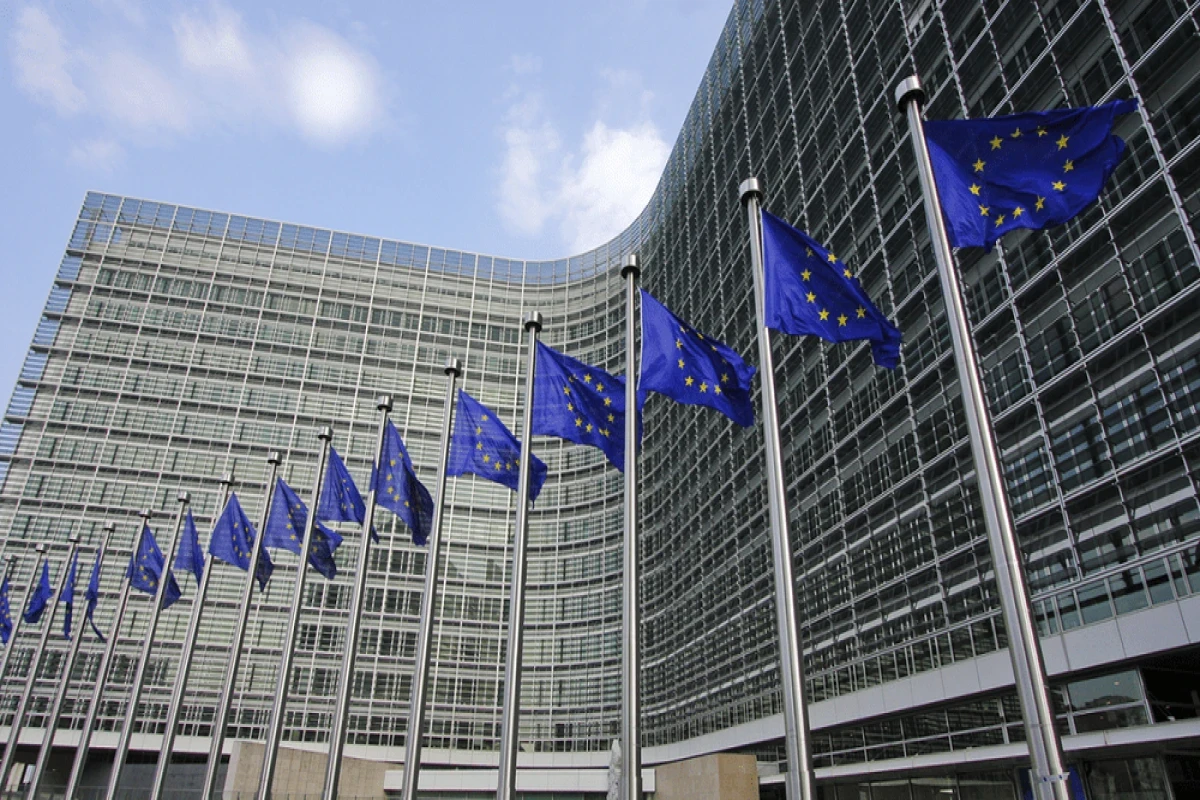 Avropa liderləri Trampın Qrenlandiya ilə bağlı təhdidlərini müzakirə etmək üçün toplanacaq